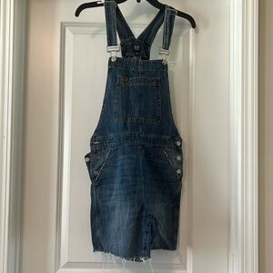 Gap overalls